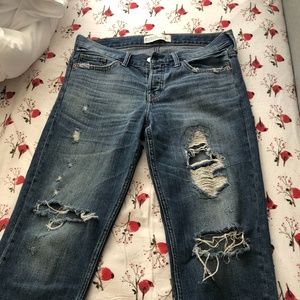 Abercrombie straight boyfriend jeans